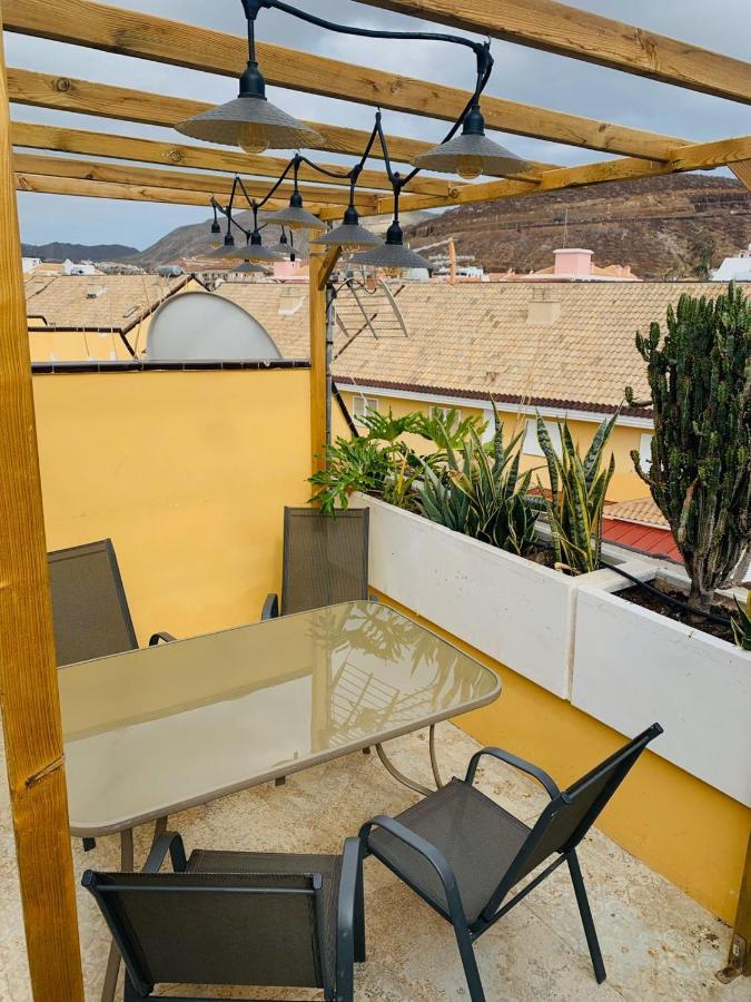 Lux Lovely 3 Bedroom Duplex With Solarium In Centre Of Playa Las Americas Arona  Kültér fotó